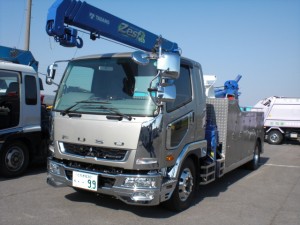 大型 クレーン付レッカー